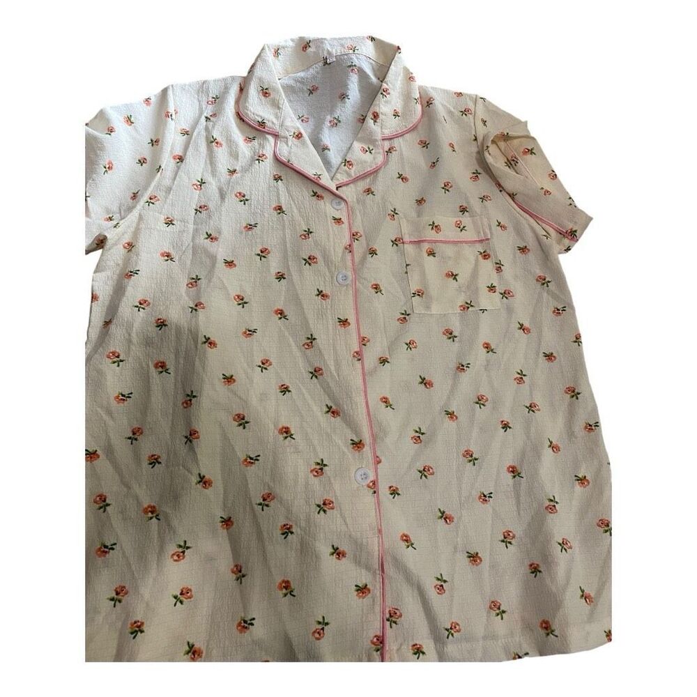 Pajama Shorts Set with Roses Size XL - Picture 3 of 3